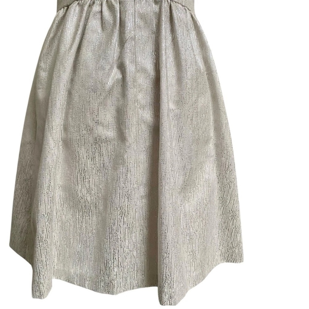 Cynthia Steffe Silver Metallic Fit & Flare Cocktail Dress Bow Waist Size 4 NWT - Picture 10 of 12